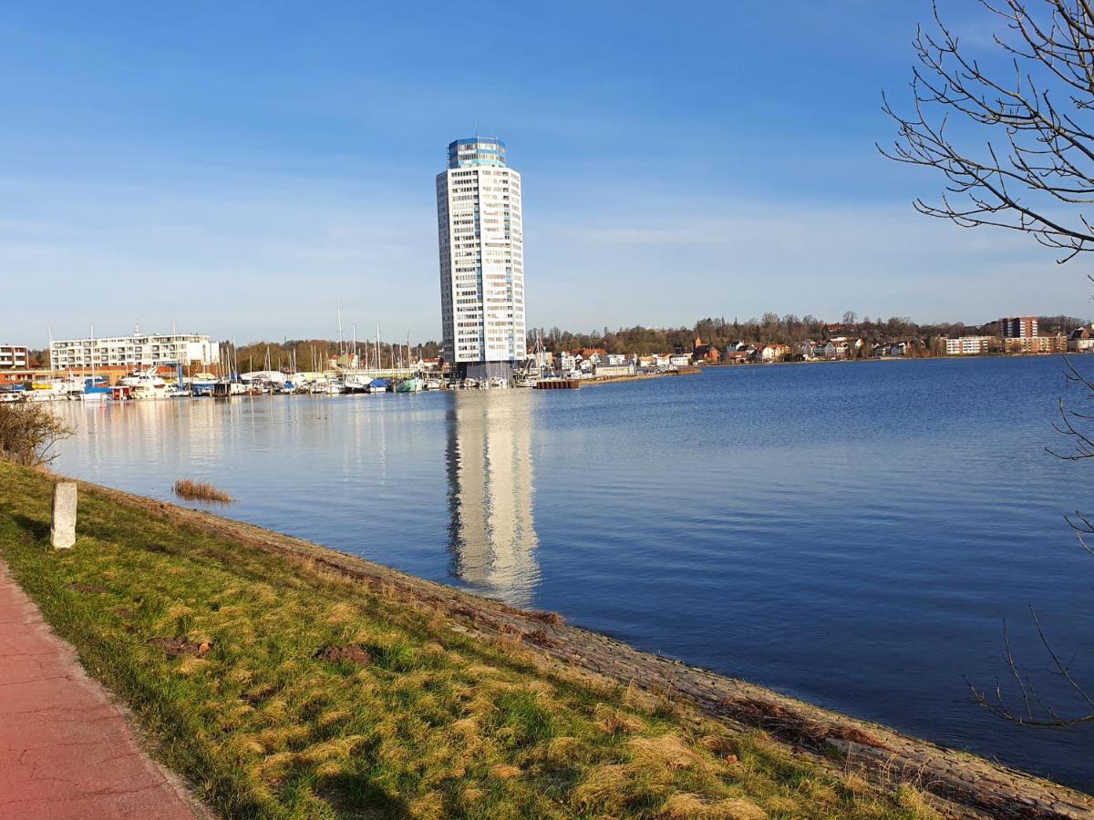 שלזוויג Ferienwohnung Schleiloge Mit Panoramablick Auf Die Schlei מראה חיצוני תמונה