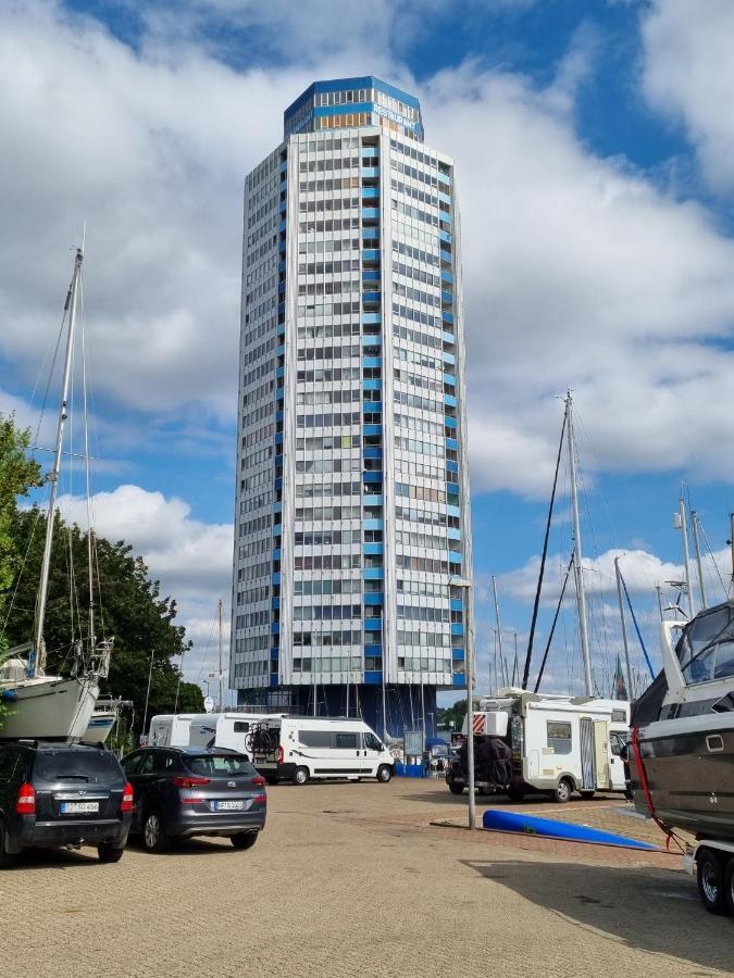 שלזוויג Ferienwohnung Schleiloge Mit Panoramablick Auf Die Schlei מראה חיצוני תמונה
